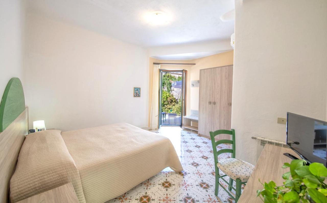 Hotel Zaro Lacco Ameno  Zewnętrze zdjęcie