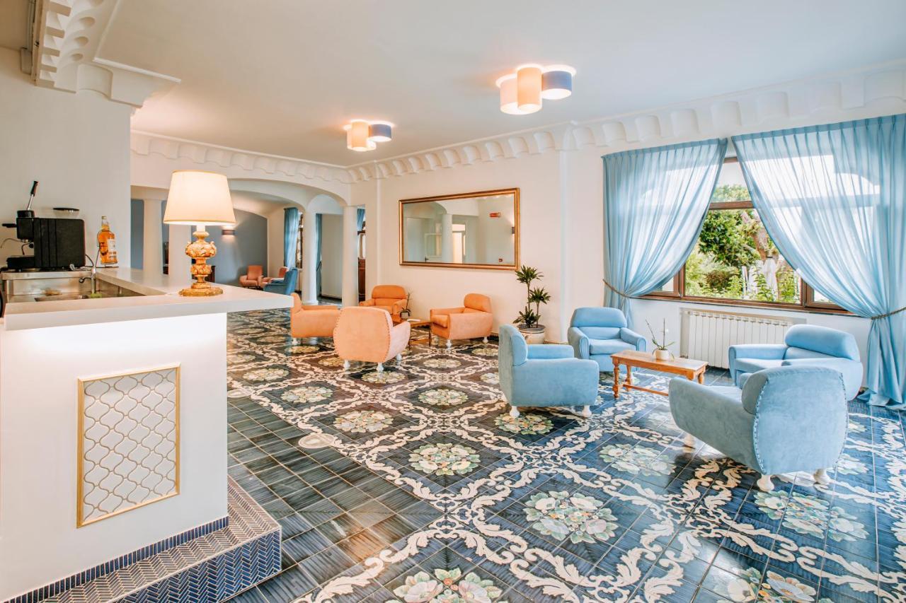 Hotel Zaro Lacco Ameno  Zewnętrze zdjęcie