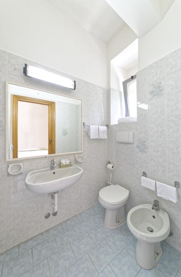 Hotel Zaro Lacco Ameno  Zewnętrze zdjęcie